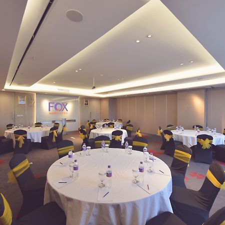 Fox Hotel Pekanbaru Ngoại thất bức ảnh