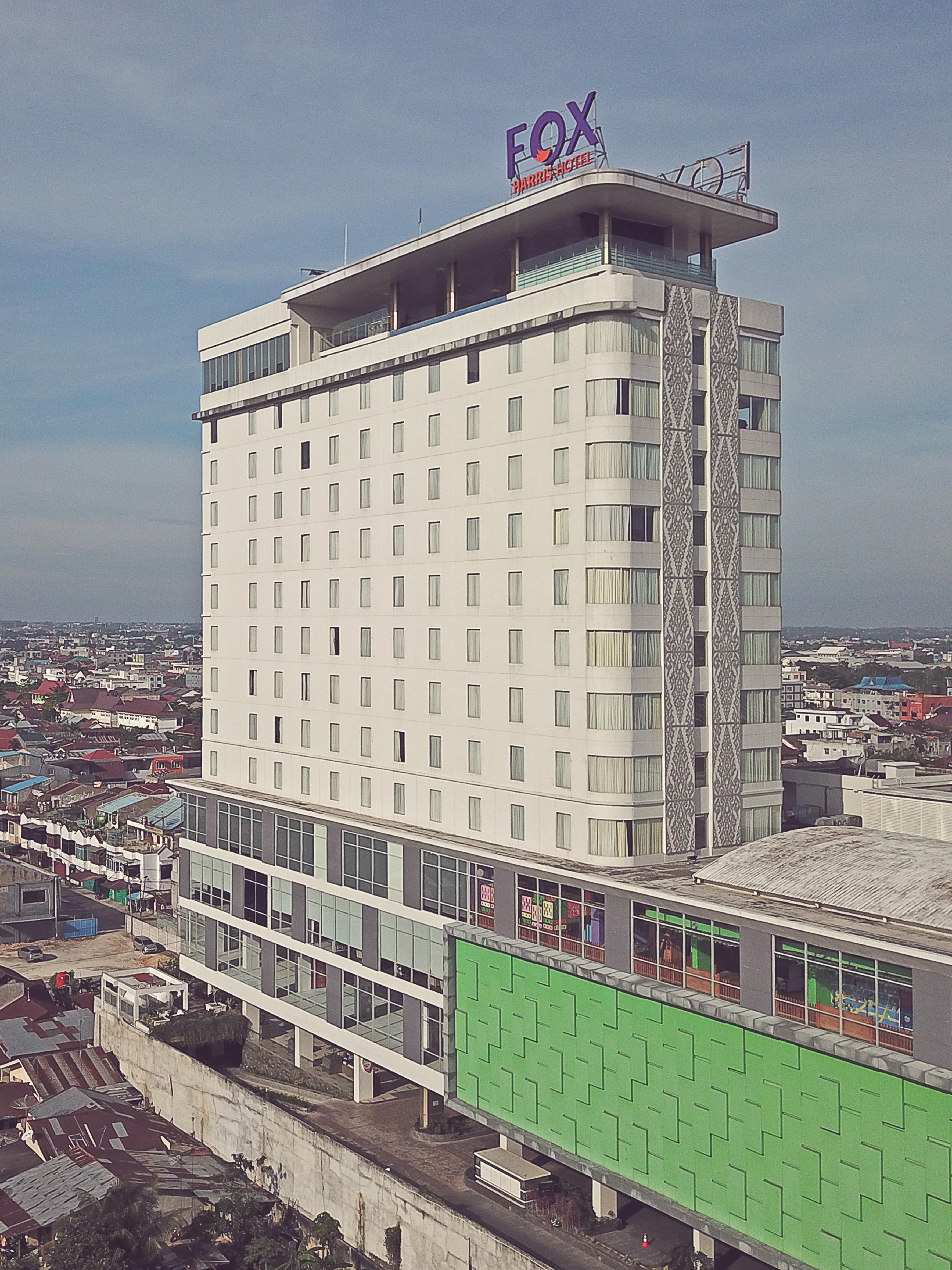 Fox Hotel Pekanbaru Ngoại thất bức ảnh