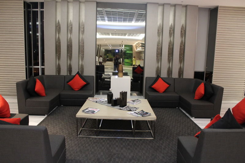 Fox Hotel Pekanbaru Ngoại thất bức ảnh