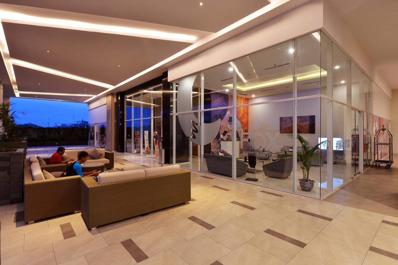 Fox Hotel Pekanbaru Ngoại thất bức ảnh